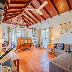 Palm House - Luxury - Samana - Ocean Front Villa Sanchez